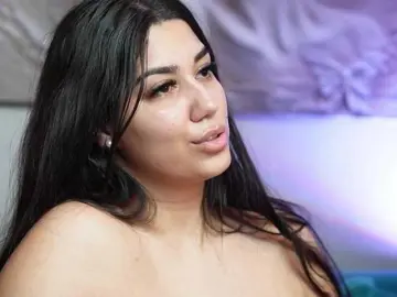 JuliaCoral  live sex cam