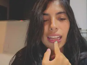Katelunda  live sex cam
