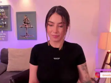 MaddisonCollins  live sex cam