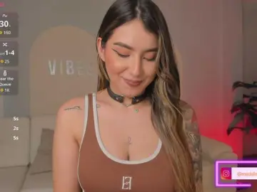 MaddisonCollins  live sex cam