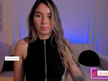 MaddisonCollins  live sex cam