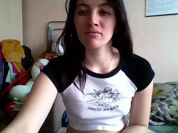 Prettybella7  live sex cam