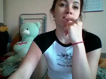 Prettybella7  live sex cam