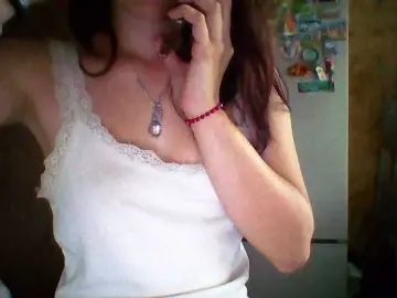Prettybella7  live sex cam