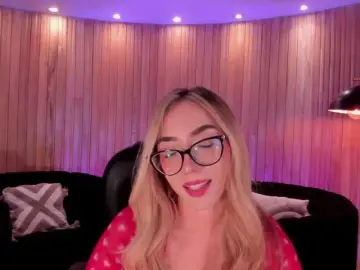 SophieLafont  live sex cam
