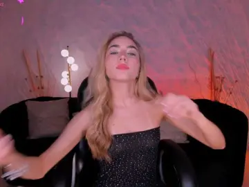 SophieLafont  live sex cam