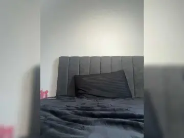Angeliio-1  live sex cam