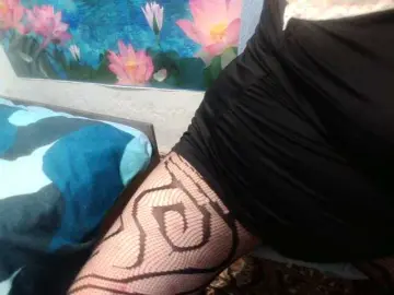 AnnaGoldXx  live sex cam