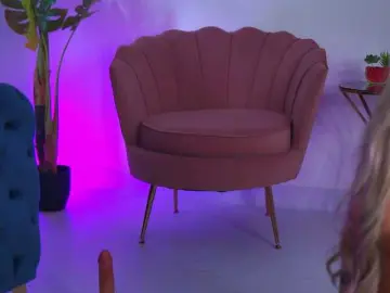 DaenerysDrogo  live sex cam