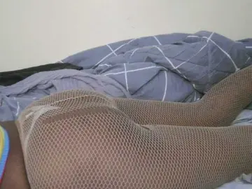 DiasyafterDark  live sex cam