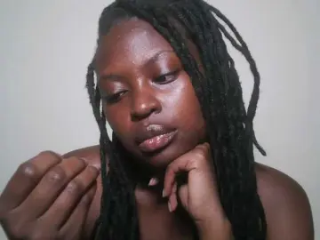 DiasyafterDark  live sex cam
