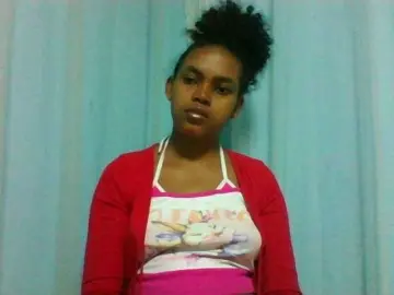 Elinah  live sex cam