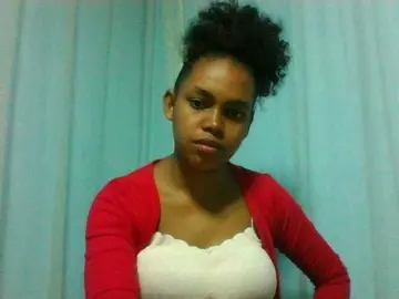 Elinah  live sex cam