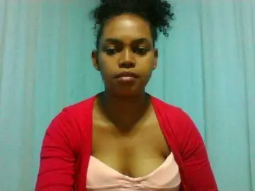 Elinah  live sex cam