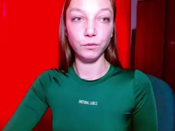 EmillyExtasy  live sex cam