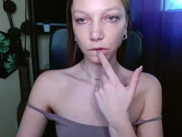 EmillyExtasy  live sex cam