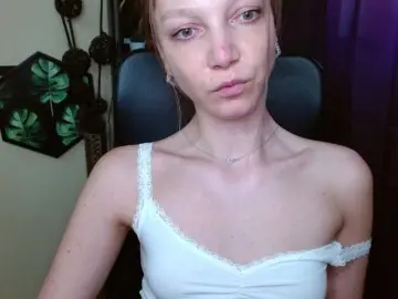 EmillyExtasy  live sex cam