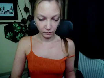 EmillyExtasy  live sex cam