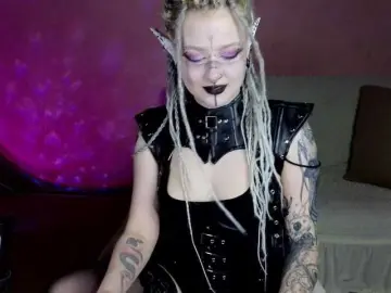 BlackIRIS  live sex cam