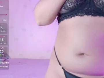 Innocenthazel  live sex cam