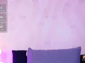 Innocenthazel  live sex cam