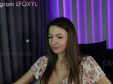 Mango99  live sex cam