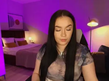 Tinafox  live sex cam