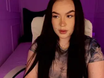 Tinafox  live sex cam