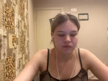 DaniMcgorry  live sex cam