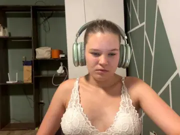 DaniMcgorry  live sex cam