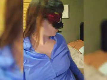 LucyLovely  live sex cam