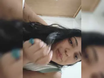 Mollymda  live sex cam