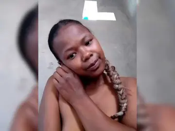 Sayrahsexy  live sex cam