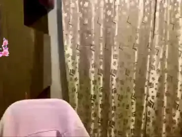 SkyeDavis  live sex cam