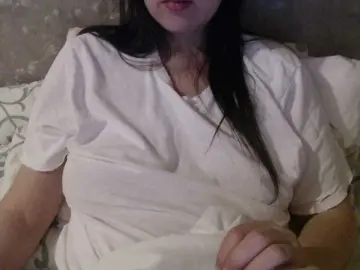 Loveesafi  live sex cam