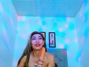Lunasexth  live sex cam