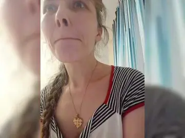 -queen-margo-  live sex cam