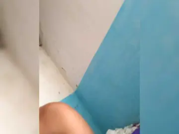 Aicha2  live sex cam