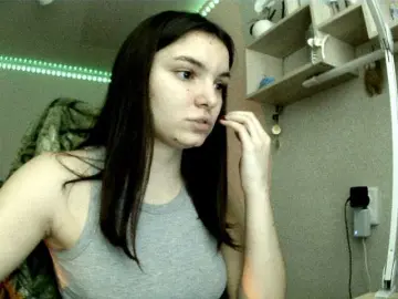 Bella1ove  live sex cam