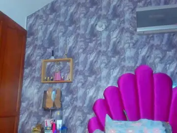 EMMAPARIS  live sex cam