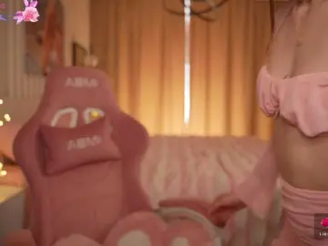 MilaLuxury  live sex cam