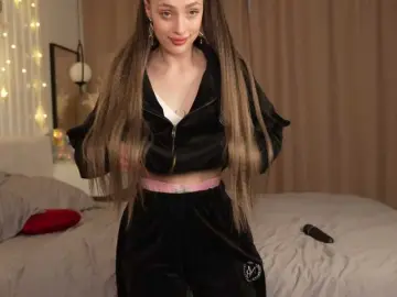 MilaLuxury  live sex cam