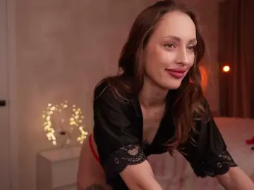 MilaLuxury  live sex cam