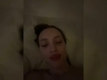 MilaLuxury  live sex cam