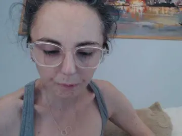 Cleophee  live sex cam