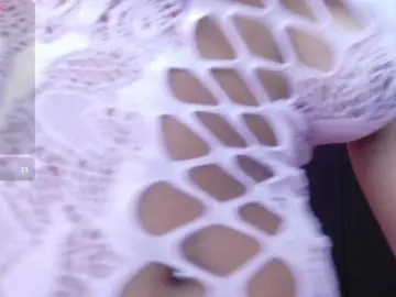 Daddysneakin  live sex cam