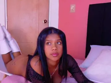 Daddysneakin  live sex cam