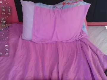 Daddysneakin  live sex cam