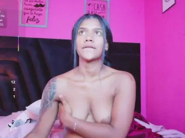 Daddysneakin  live sex cam