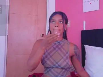 Daddysneakin  live sex cam